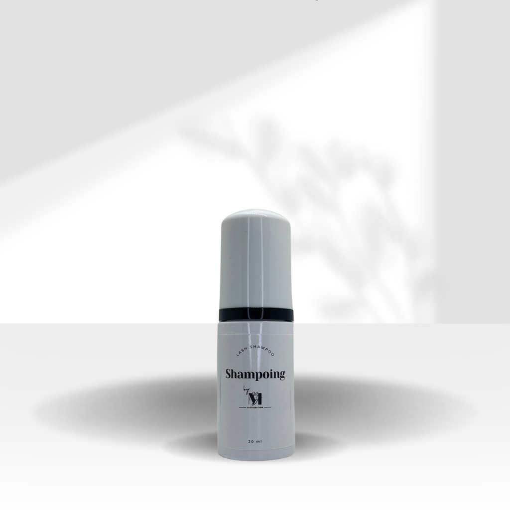 SHAMPOING POUR CILS AVEC BROSSE